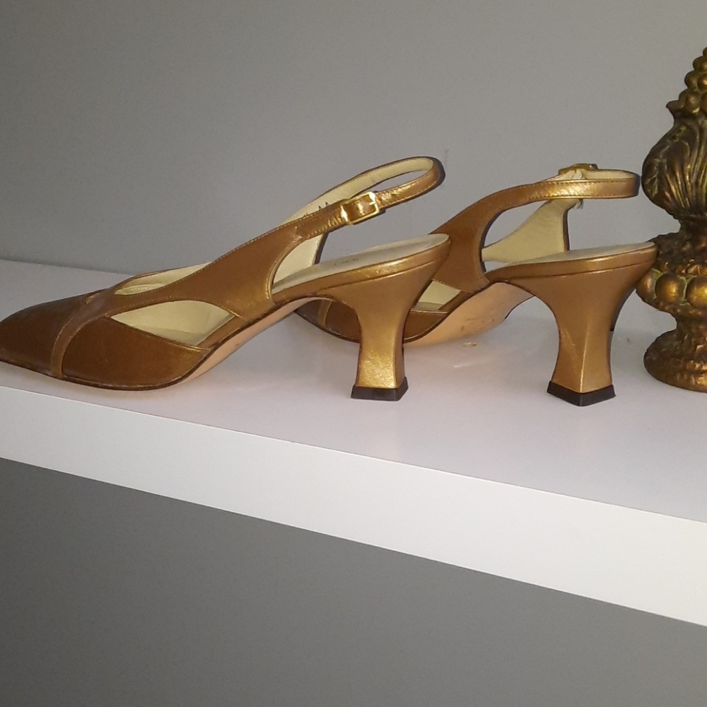 Vintage Slingbacks